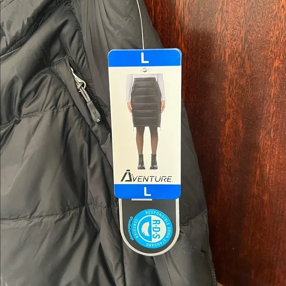 NEW Aventure Women’s Black Ultra Light Down Knee-Length Skirt Size Large - Picture 3 of 8